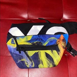 Y3 belt bag four compartments❤️❤️❤️